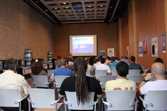 Megasur forma a su canal de la mano de Intel