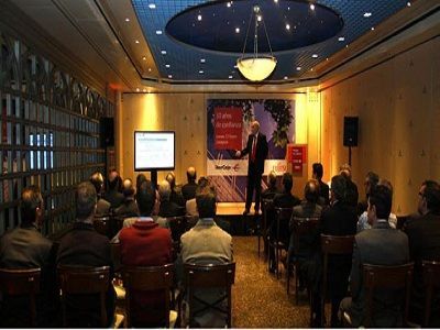 Ibercaja y Fujitsu celebran en un evento sus 30 años de colaboración Ibercaja y Fujitsu celebran en un evento sus 30 años de colaboración