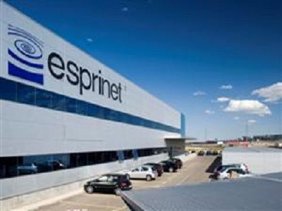 NewStar firma por Esprinet