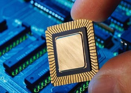 Fujitsu, NTT DoCoMo y NEC fundan una empresa de chips