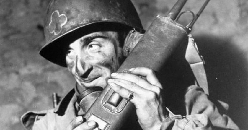 motorola_Handie-TalkieAM