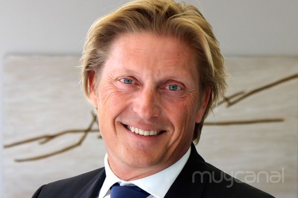 jeroen_van_es_avnet-01