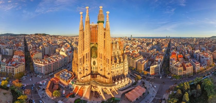 ajoomal_asociados_barcelona