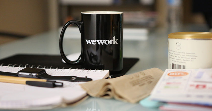 adveo_econocom_puesto_de_trabajo