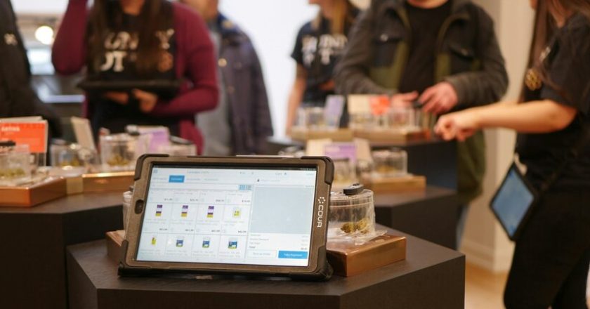 El retail avanza hacia un futuro automatizado y centrado en el cliente, según The Valley