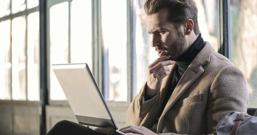 Las cuatro preguntas que todas las empresas deben hacerse antes de usar herramientas de IA