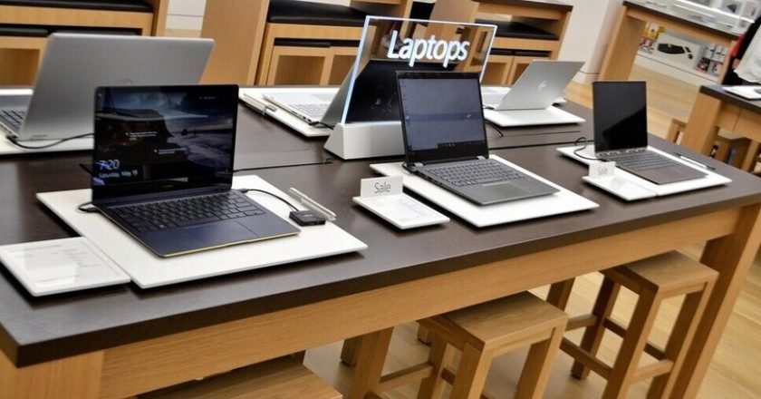 Las ventas de ordenadores caerán en 2026 por la escasez de memoria