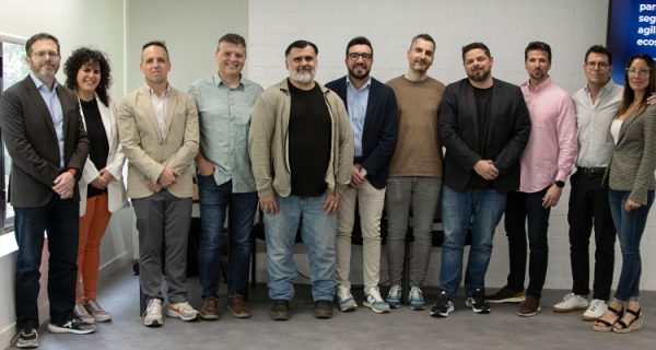 Mesa-redonda-ACKstorm-MuyCanal_001