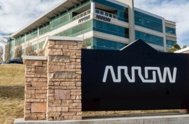Arrow firma un acuerdo de distribución para EMEA con Motorola Solutions