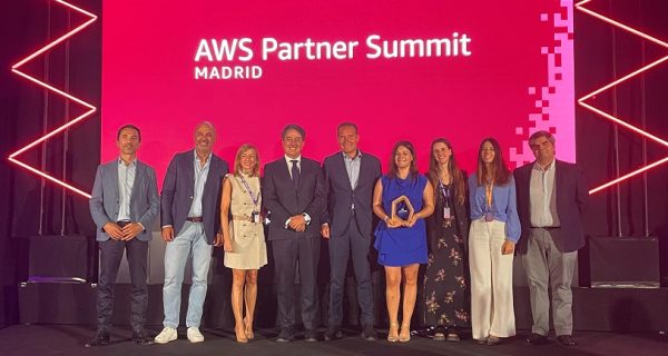 Indra Group y Minsait Premio AWS
