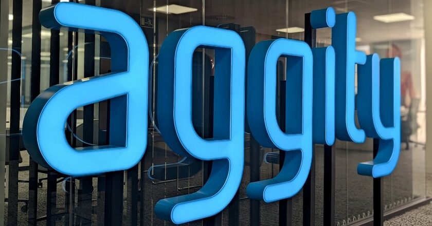 aggity entra en defensa con la compra de Bluenest a Globalvia
