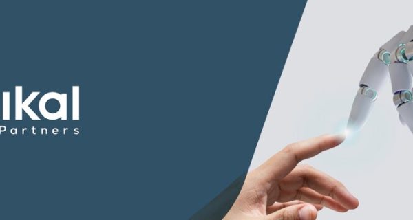Expert One se integra en el grupo UNIKAL Tech Partners