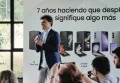 ¿Quién es líder del mercado de smartphones plegables?