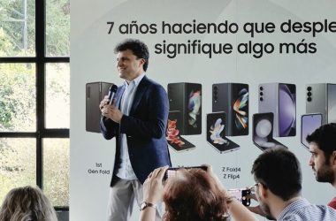 ¿Quién es líder del mercado de smartphones plegables?