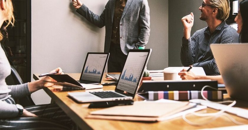 Las arquitecturas de TI anticuadas llevan a las empresas a retrasar proyectos de IA