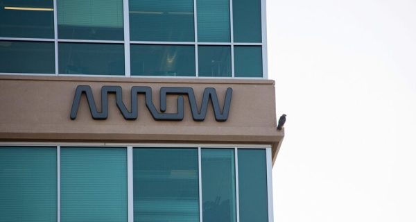 Arrow distribuirá todo el catálogo de productos de HPE en EMEA