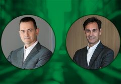 A la izquierda, Sergio Mingo, sustituto de Santiago Méndez (a la derecha) como director de Advanced Solutions en TD SYNNEX Iberia