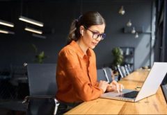 Los cuatro errores que empeoran la experiencia del puesto de trabajo digital