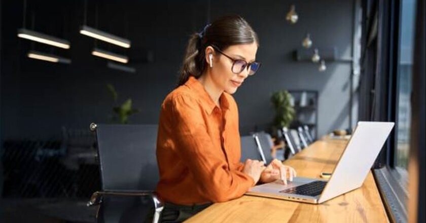 Los cuatro errores que empeoran la experiencia del puesto de trabajo digital