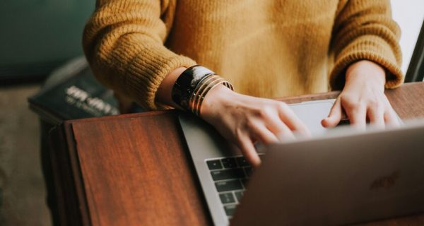 Datos e IA en el gobierno: De la ambición en IA a la madurez operativa en España