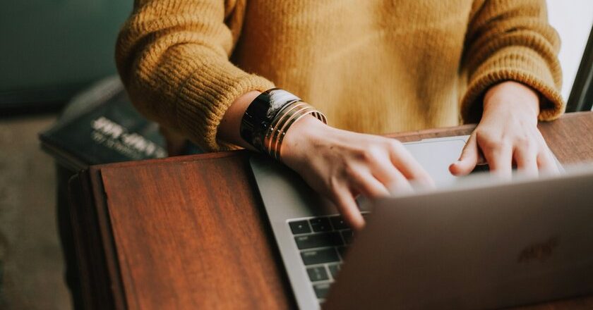 Datos e IA en el gobierno: De la ambición en IA a la madurez operativa en España